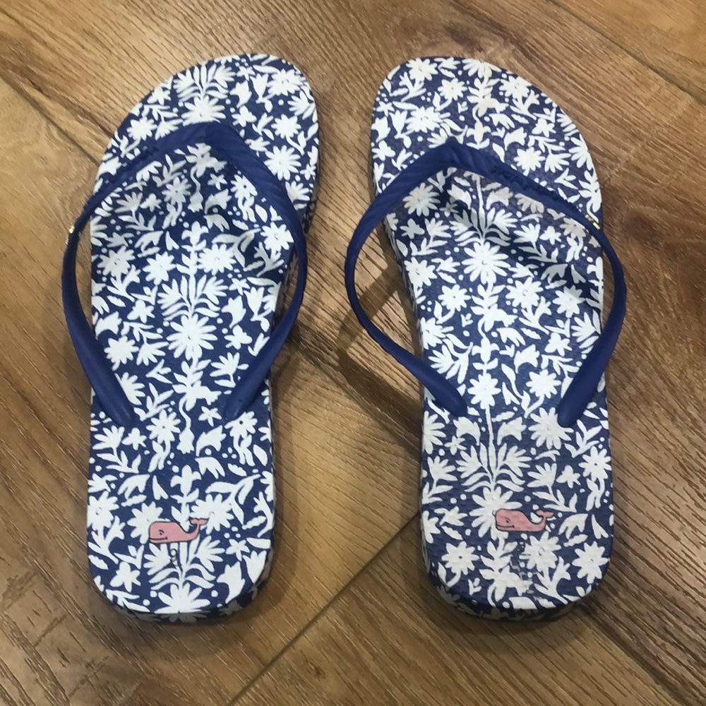 EUC Vineyard Vines Otomi Printed Sandals Flip Flops - Picture 2 of 6
